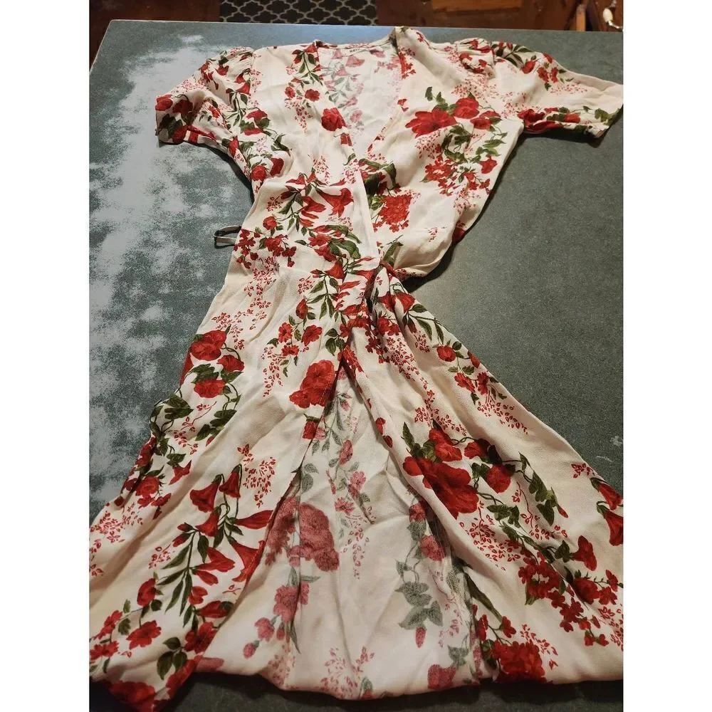 Reformation Laurent red floral Wrap Dress, Size XS